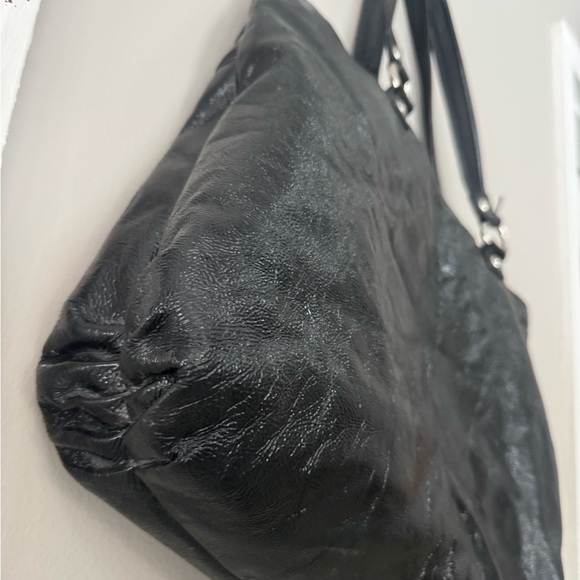 Coach Y2K Poppy Leather Shoulder Bag with Teal Lining & Silver Hardware - Picture 9 of 15